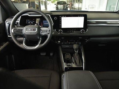 New 2025 GMC Canyon Elevation image 22