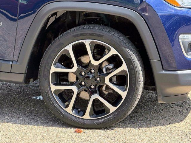 Used 2019 Jeep Compass Limited AWD/4WD image 6