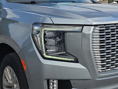 Used 2024 GMC Yukon Denali AWD/4WD image 28