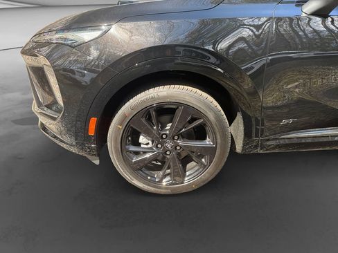 New 2026 Buick Envision Sport Touring AWD/4WD image 9