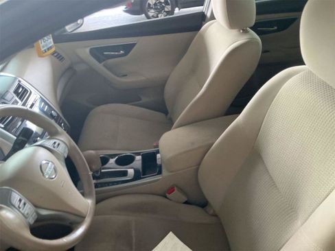 Used 2014 Nissan Altima 2.5 SV FWD image 10