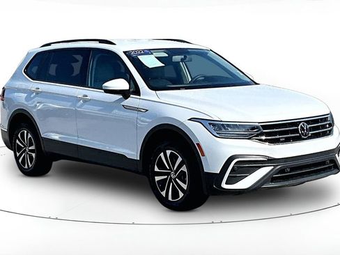 Certified 2022 Volkswagen Tiguan S FWD image 1