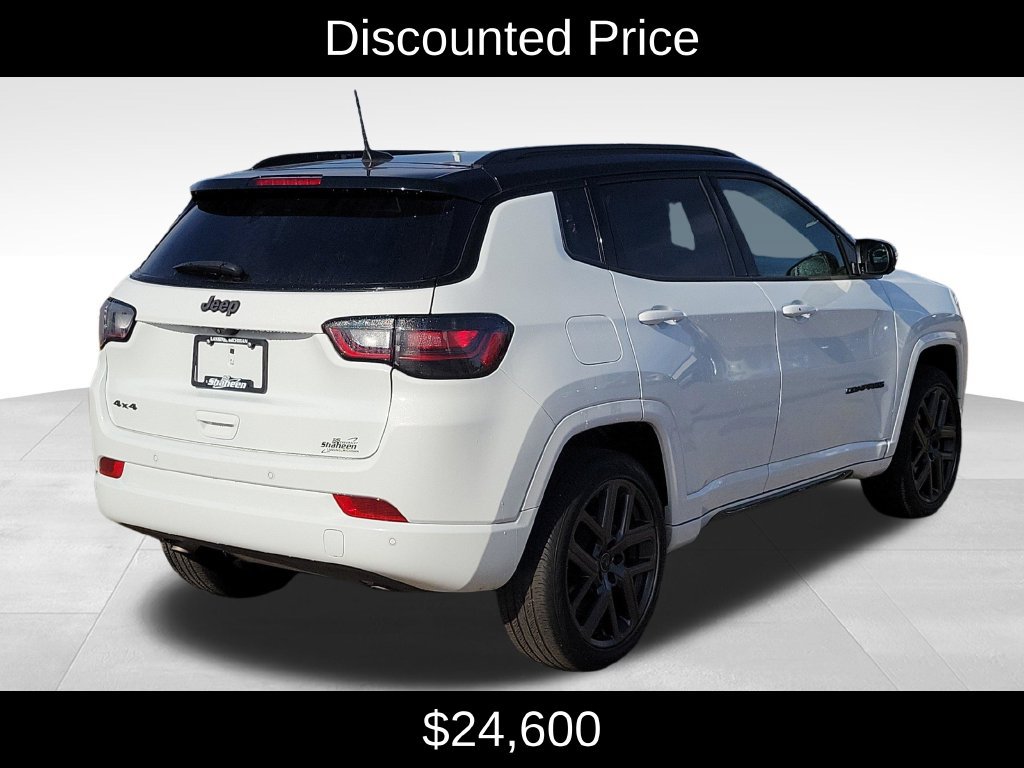 Used 2025 Jeep Compass Limited w/ High Altitude Package AWD/4WD image 3