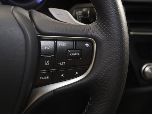 Used 2024 Lexus ES 300h F Sport image 40