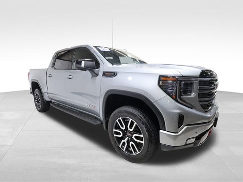 Used 2025 GMC Sierra 1500 AT4 w/ AT4 Premium Package AWD/4WD image 6