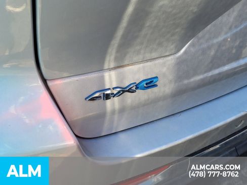 Used 2024 Jeep Grand Cherokee Limited 4xe image 15