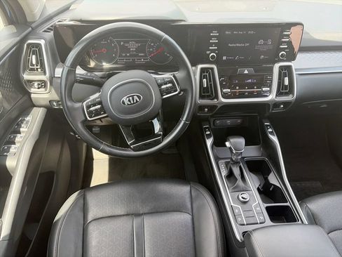 Used 2021 Kia Sorento S w/ Panoramic Sunroof Package FWD image 10
