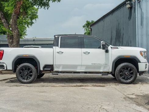 Used 2021 GMC Sierra 2500 Denali w/ Denali Ultimate Package AWD/4WD image 7