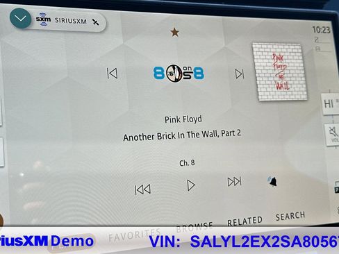 Used 2025 Land Rover Range Rover Velar Dynamic SE image 37