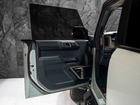 Used 2023 Ford Bronco Raptor image 4