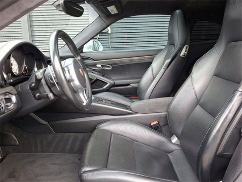 Used 2015 Porsche 911 Turbo image 13