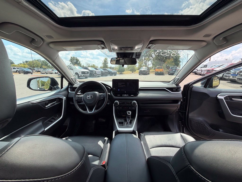 Used 2023 Toyota RAV4 XLE Premium FWD image 14