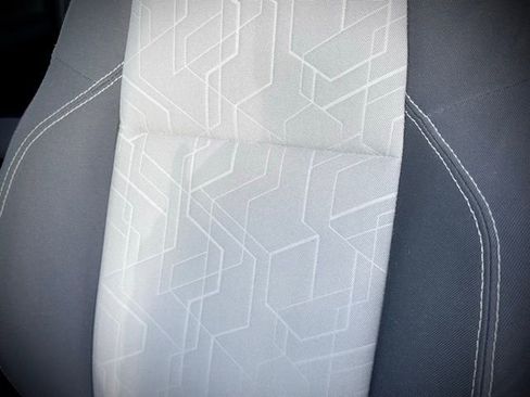 Used 2021 Toyota Tacoma TRD Off-Road w/ Technology Package image 24