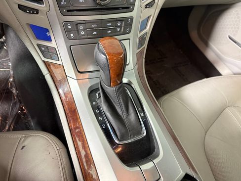 Used 2011 Cadillac CTS Luxury AWD/4WD image 19