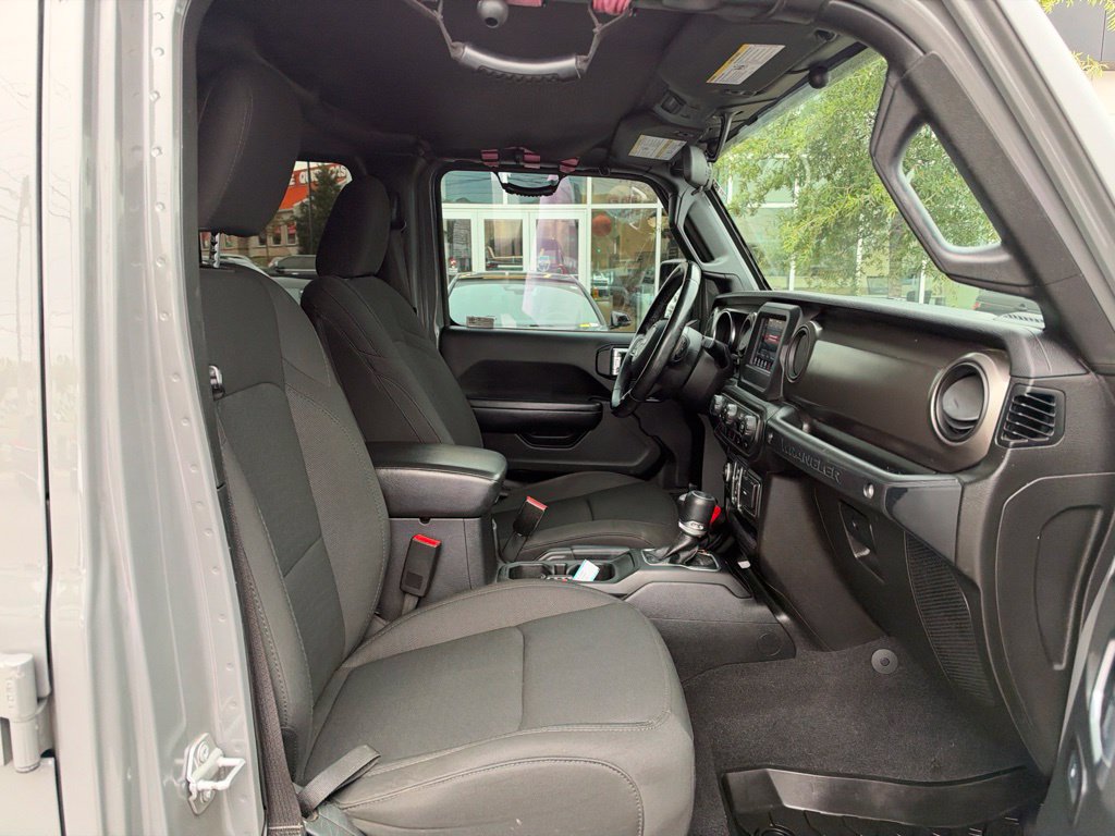 Used 2020 Jeep Wrangler Unlimited Sport S AWD/4WD image 13