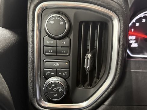 Used 2019 Chevrolet Silverado 1500 LT w/ All-Star Edition image 22