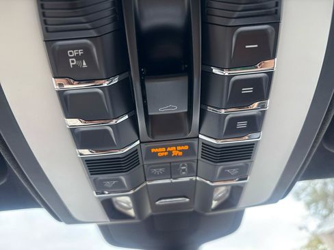 Used 2014 Porsche Panamera GTS AWD/4WD image 16