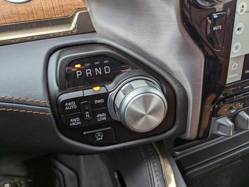 Used 2023 RAM 1500 Limited AWD/4WD image 20