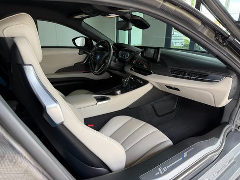 Used 2015 BMW i8 AWD/4WD image 29