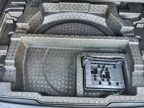 Certified 2025 Subaru Forester Premium w/ Convenience Package #1 AWD/4WD image 37