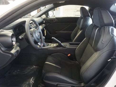 New 2026 Toyota GR86 Premium image 20