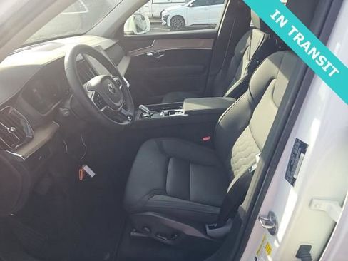Certified 2025 Volvo XC90 B6 Plus AWD/4WD image 2