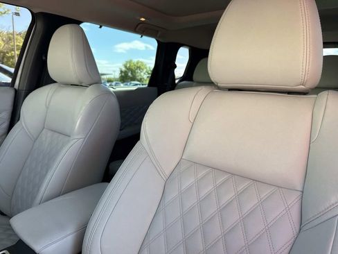 Used 2023 Mitsubishi Outlander SEL image 22