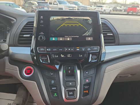 Used 2020 Honda Odyssey EX image 17