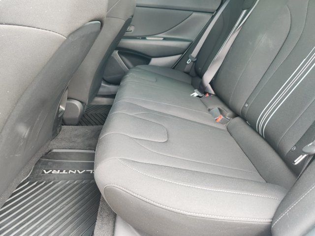 Used 2026 Hyundai Elantra Sport FWD image 30