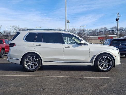 Used 2023 BMW X7 xDrive40i image 7