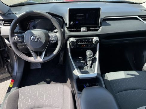 Used 2024 Toyota RAV4 XLE w/ Convenience Package AWD/4WD image 15