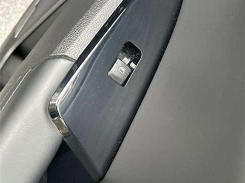 Certified 2023 Kia Sportage EX image 19