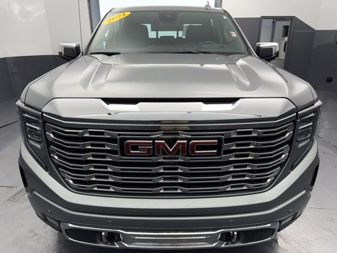 Used 2024 GMC Sierra 1500 Denali image 8