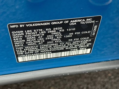 New 2025 Volkswagen Atlas Cross Sport SE image 25