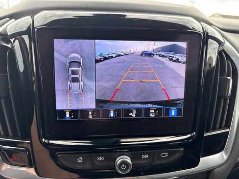 Used 2022 Chevrolet Traverse Premier w/ LPO, Floor Liner Package AWD/4WD image 20