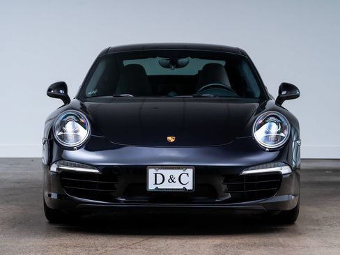 Used 2013 Porsche 911 Carrera S RWD image 2