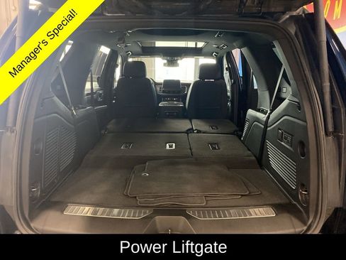 Used 2023 Chevrolet Tahoe RST w/ Luxury Package AWD/4WD image 21