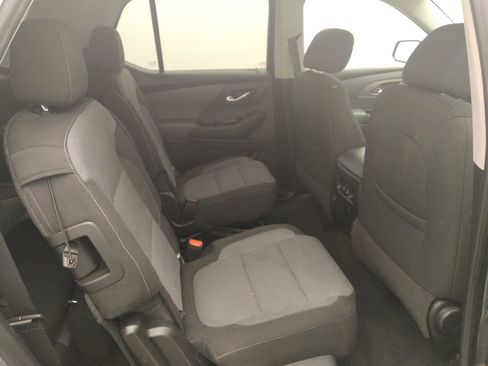Used 2019 Chevrolet Traverse LT FWD image 19