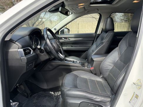 Used 2017 MAZDA CX-5 Grand Touring image 18