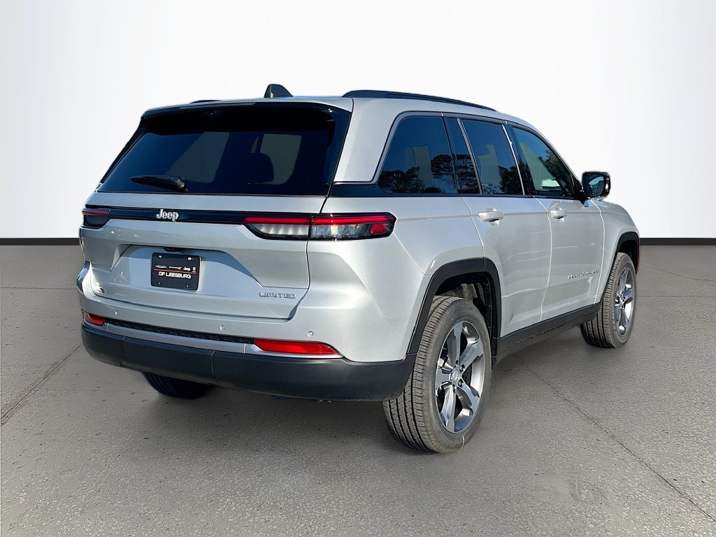 New 2026 Jeep Grand Cherokee Limited w/ Luxury Tech Group II RWD image 7