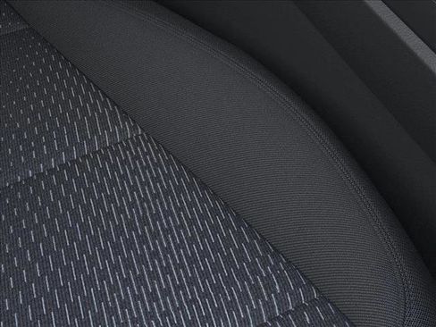 New 2025 Chevrolet Equinox LT w/ Safety and Technology Package image 21