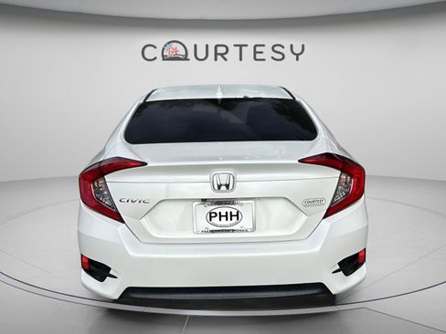 Certified 2017 Honda Civic EX image 6