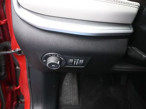Used 2025 Jeep Compass Limited AWD/4WD image 33