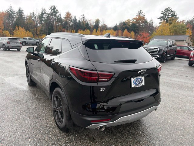 New 2026 Chevrolet Blazer LT w/ Midnight/Sport Edition AWD/4WD image 4