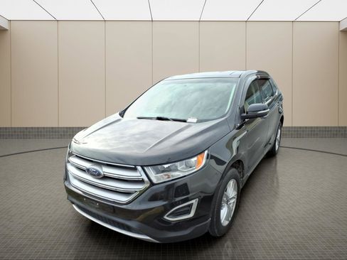 Used 2015 Ford Edge SEL w/ Equipment Group 201A image 2