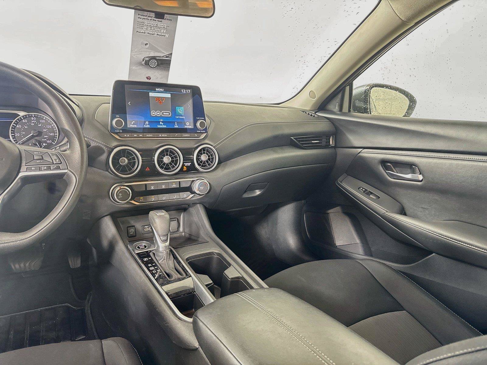 Used 2024 Nissan Sentra SV FWD image 21