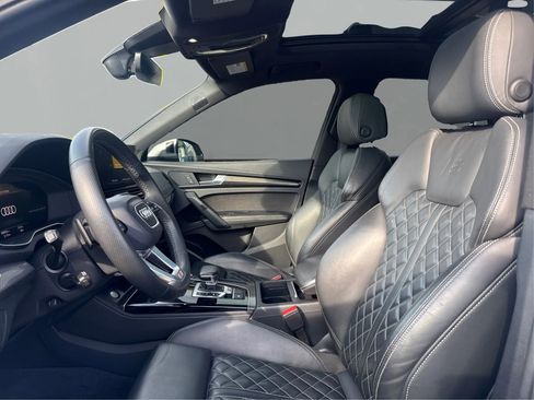 Used 2022 Audi SQ5 Premium Plus w/ Premium Plus Package image 9