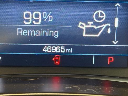 Used 2024 GMC Terrain SLE image 23