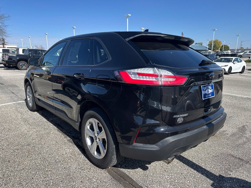 Used 2019 Ford Edge SE AWD/4WD image 2