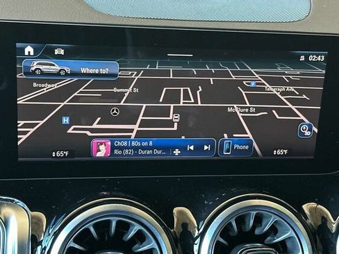 Certified 2025 Mercedes-Benz GLB 250 4MATIC image 24